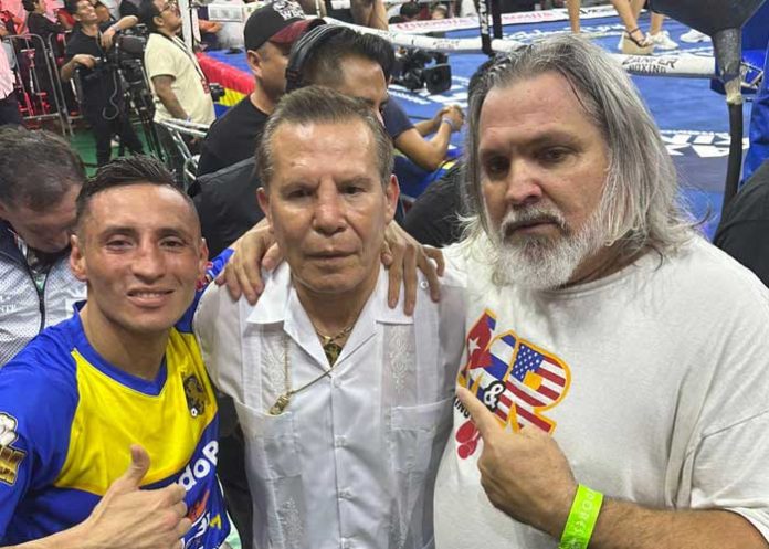 Alvarado julio, césar, chávez, pugil, boxeo, alvarado,