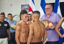 Kevin Vivas y René Santiago cumplen en la báscula kevin, vivas, rené, santiago, boxeo,