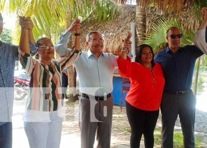 Rahah visitó las isletas de Granada