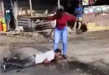 «De impacto» Se arrastra por el suelo y le suplica a su amante que no lo deje Se arrastra por el suelo, le suplica a su amante que no lo deje