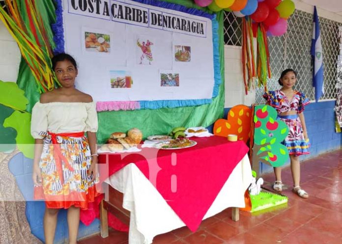 Foto: Colegio Carlos Blas celebra la autonomía del Caribe / TN8