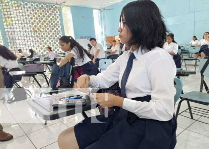 Foto: Elección de mejor estudiante a nivel departamental en Nicaragua / TN8