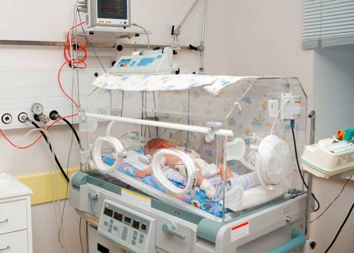 ONU advierte que bebés corren peligro en Gaza