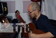 ¿Qué cuenta Kenko? Esta es la banda que estará presente en el AniPop 2023 Foto: Guitarrista de Kenko listo para el AniPop 2023
