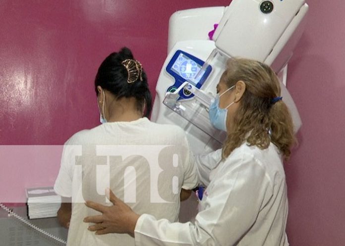 Foto: Mejores equipos del MINSA para detección del cáncer de mama / TN8