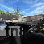Foto: Incendio en una vivienda del barrio Walter Ferreti, Managua / TN8