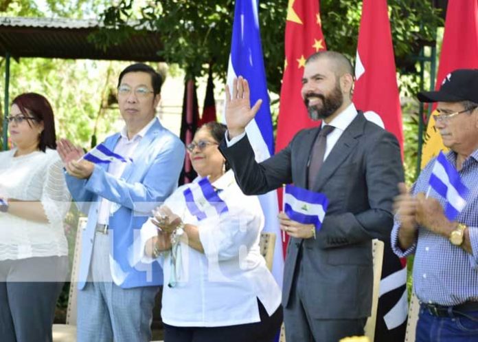 Foto: Rehabilitación de escuela especial Ángela Morales Avilés / TN8