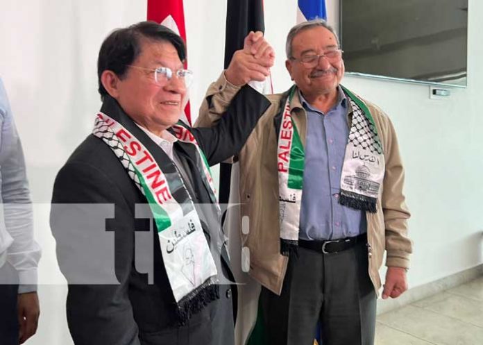 pales-02 Foto: Nicaragua recibe con los brazos abiertos a un dirigente de Palestina / TN8