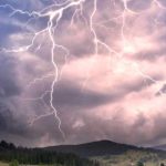 Potente rayo mató a tres mineros en Colombia mientras «acampaban lluvia» Mueren al ser impactadas por un rayo en Colombia