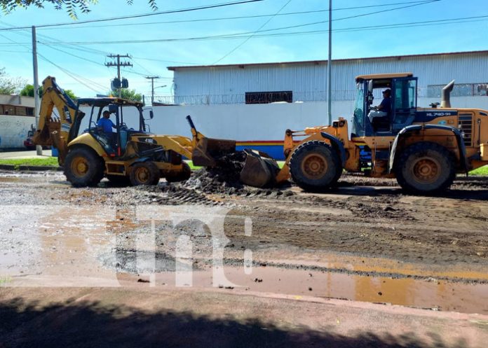 Foto: Mejoran calles en el barrio Santa Ana, Managua / TN8