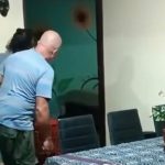 Vacas más atrevidas: Entran a casa en Costa Rica y hacen desastre (VIDEO) Foto: Vacas entran a una casa en Costa Rica y se vuelven virales