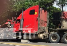 ¡Camión volquete impactado por rastra! Accidente en la Carretera Sur Foto: ¡Camión volquete impactado por rastra! Accidente en la Carretera Sur/TN8