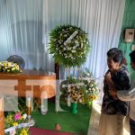 Velan por dos días a familia chinandegana que falleció tras incendio en España Foto: Velan por dos días a familia chinandegana que falleció tras incendio en España / TN8