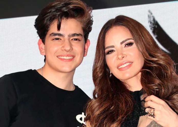 1 Foto: ¿Quién es el padre del hijo de Gloria Trevi? /cortesía