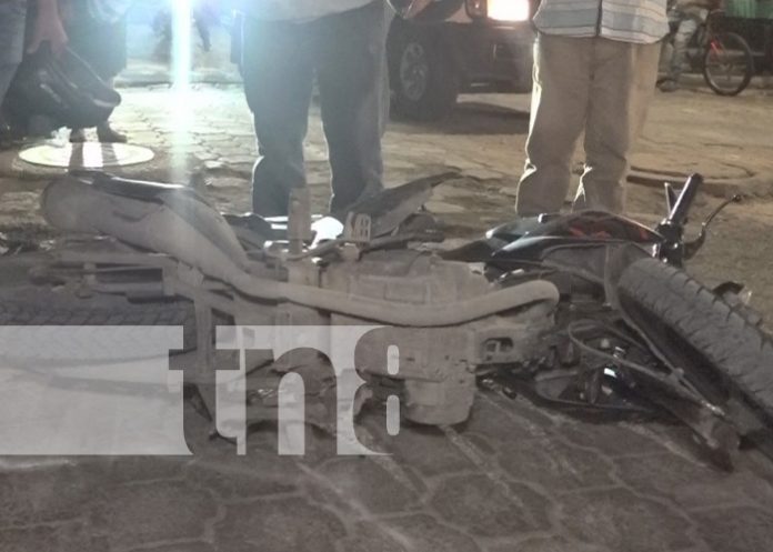 1 Colisión entre motocicletas en Estelí deja a dos personas heridas