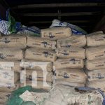El Ejército de Nicaragua detiene contrabando de cemento en la frontera con Honduras El Ejército de Nicaragua detiene contrabando de cemento en la frontera con Honduras
