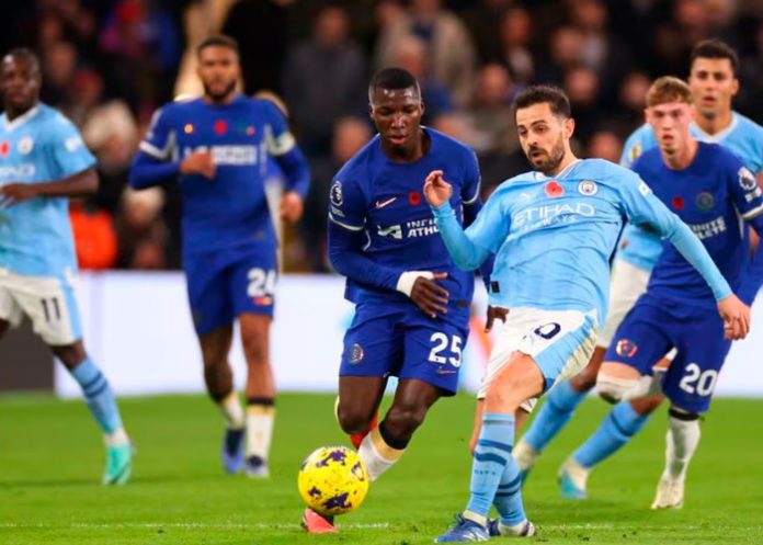 Manchester City y Chelsea empatan a cuatro goles en la Premier League