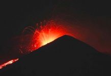 Foto: Etna Despierta: Italia en Alerta por la Erupción del Gigante Volcánico /Cortesía