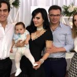 Critican a nuera de Maribel Guardia por posar junto al marido de la actriz Critican a nuera de Maribel Guardia por posar junto al marido de la actriz