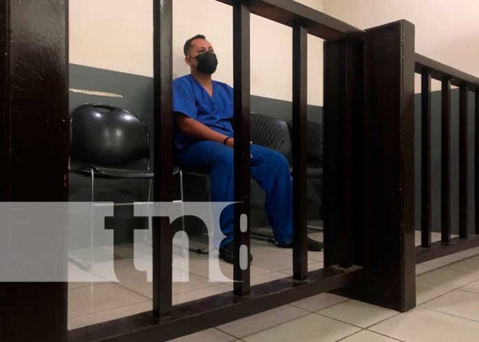 1 Foto: Sujeto que supuestamente atropello mortalmente a mujer en Metrocentro enfrenta a la justicia/TN8