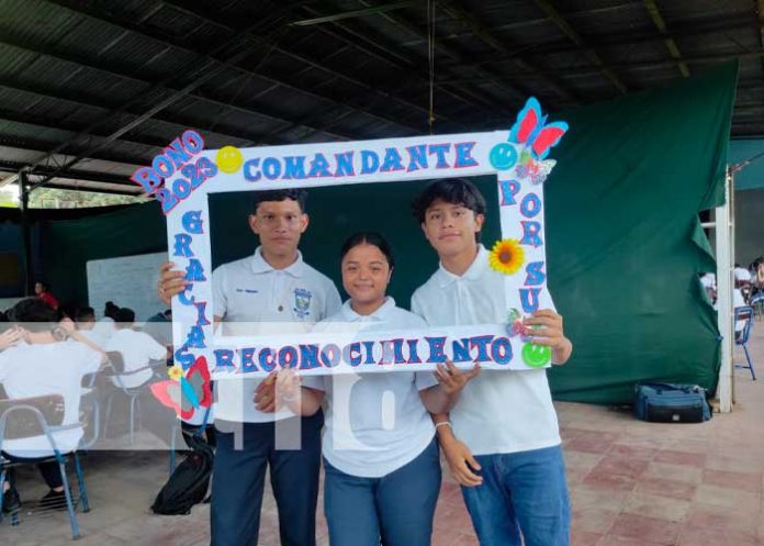 Estudiantes de Chiquilistagua agradecen aumento del bono de bachiller