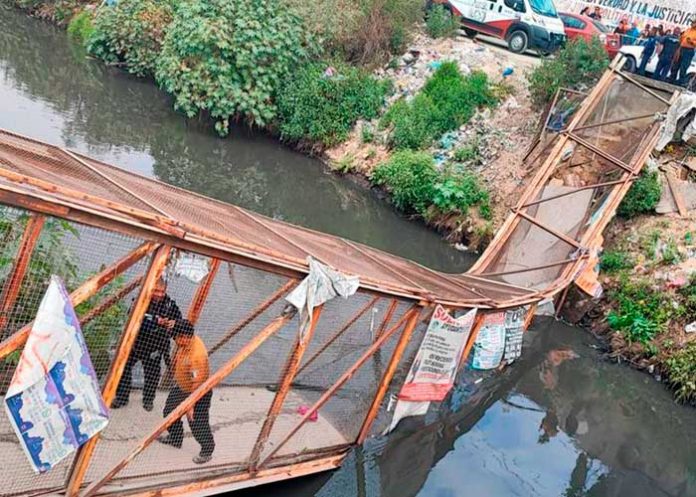 Foto: Derrumbe de un punte en México /cortesía