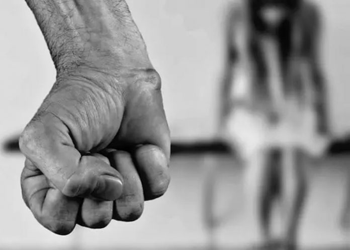 Foto: No Corrió Largo: Familiares golpean a presunto violador de una menor / Cortesía