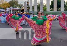 Avenida de Bolívar a Chávez reúne a las familias en amor, paz y tradición popular Foto: Avenida de Bolívar a Chávez reúne a las familias en amor, paz y tradición popular / TN8