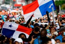 Foto: Masivas protestas de profesores /cortesía