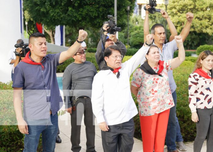 Delegaciones e instituciones se unen para homenajear a Carlos Fonseca