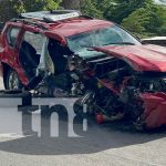 Foto: Camioneta impacta contra un puente y deja a una persona lesionada en Cuisalá / TN8