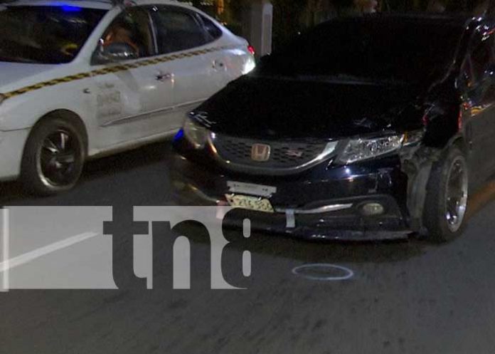 2 Foto: Desconocida es mortalmente arrollada por vehículo particular cerca de Metrocentro/TN8