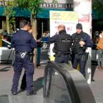 Mujer falleció a balazos por las autoridades de París en Francia