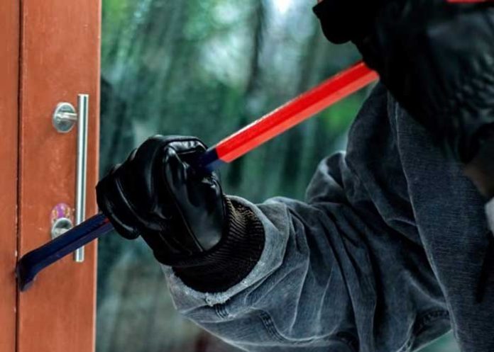 Foto: Jalapa: Ladrones arrasan con un local en una madrugada de fechorías / Cortesía