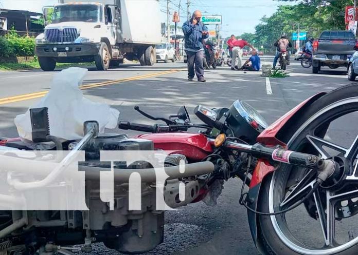 2 Foto: Choque de motos deja a un herido! conductor realiza giro en U y deja lesionado a motociclista en la sur/Tn8