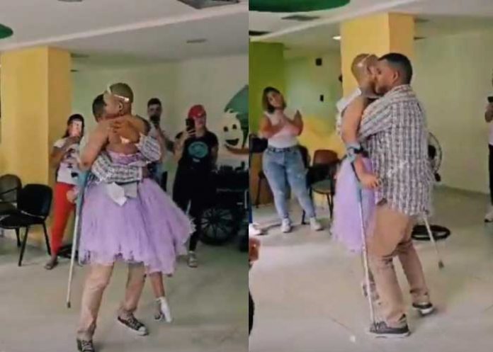 Lo más tierno que verás: Quinceañera con cáncer baila el vals con su papá