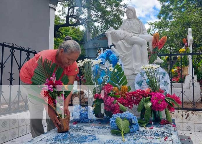 Juventud Sandinista se dio cita en los cementerios