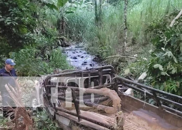 Vivos para contarlo tras sufrir accidente de tránsito en El Cuá, Jinotega