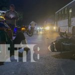 Fuerte colisión entre motociclistas deja dos heridos en Juigalpa Foto: Fuerte colisión entre motociclistas deja dos heridos en Juigalpa/TN8