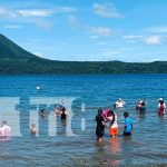 ¡Las familias pasaron una increíble tarde en las aguas del centro turístico Xiloá! Foto: ¡Las familias pasaron una increíble tarde en las aguas del centro turístico Xiloá!/TN8