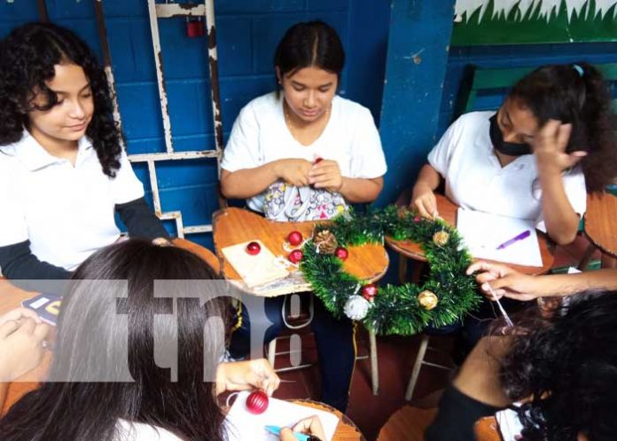 3 Centros educativos de Managua se llenan de espíritu navideño