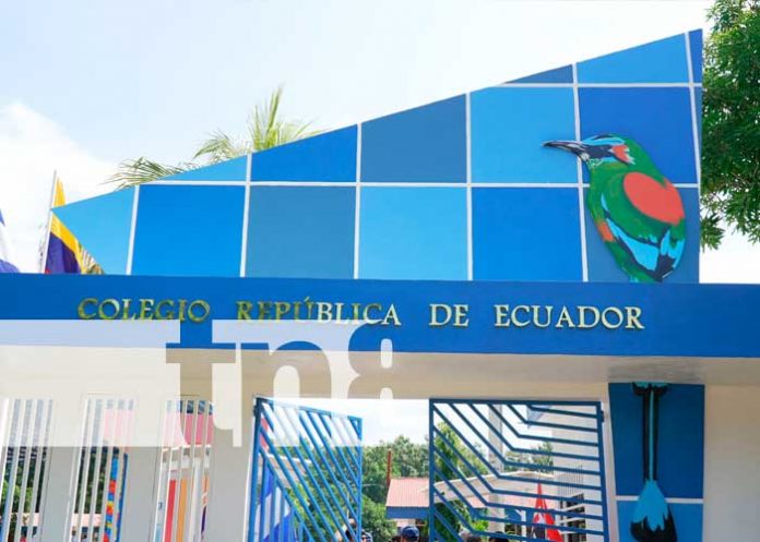 Foto: Inauguran nuevo colegio República de Ecuador en San Rafael del sur/Tn8