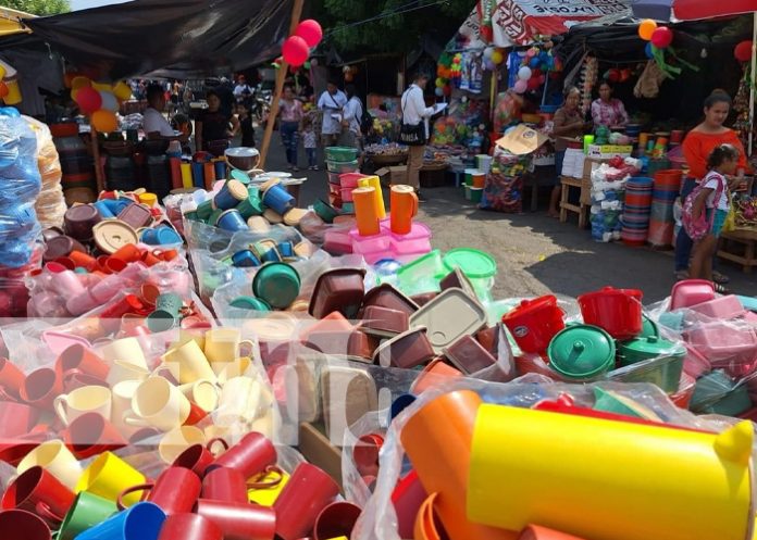 Foto: Chinandeganos ya realizan las compras para la Gritería Grande /Tn8