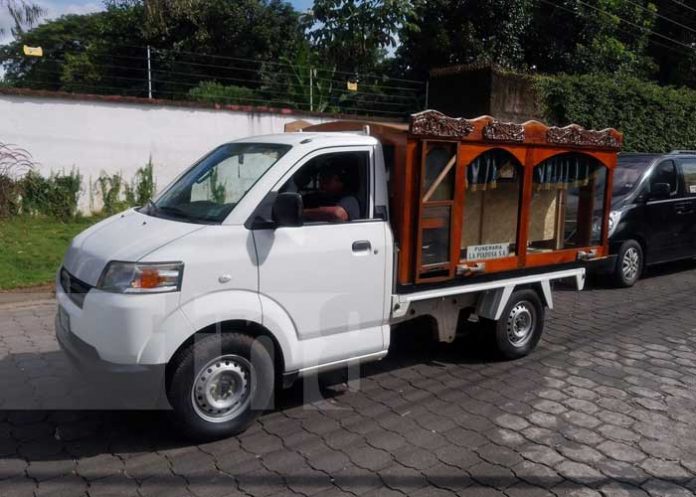 Foto: Llegan a Chinandega los restos de madre e hijos que fallecieron en un incendio en España/TN8