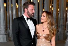 Jennifer Lopez se dirige a una fan de Ben Affleck