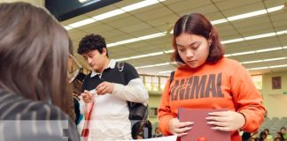 Foto: Comienzo de prematrículas en la Universidad Casimiro Sotelo / TN8