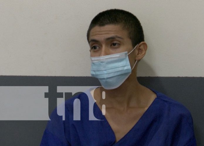 clavo-tur-2 Foto: A juicio en Managua por robar clavos y tuercas / TN8