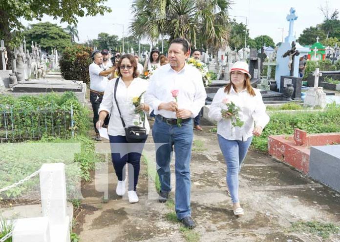 doce-ni-1 Foto: Homenaje a maestros que pasaron a otro plano de vida en Nicaragua / TN8