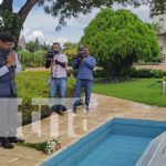 India, a través de su embajador en Nicaragua, rinde tributo a Carlos Fonseca Foto: Embajador de la India rinde tributo a Carlos Fonseca / TN8