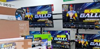 Foto: Gallo Más Gallo y Black Gallo en Metrocentro / TN8